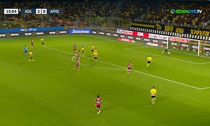 Μεγάλη επέμβαση του Αθανασιάδη σε σουτ του Σαβέιρο, δύο λεπτά μετά το 2-0 της ΑΕΚ