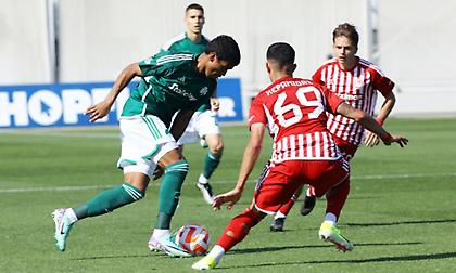 Ξέρανε τον Ολυμπιακό Β και πήρε το ντέρμπι με τον… συνήθη ύποπτο Φουρτάδο ο Παναθηναϊκός Β!