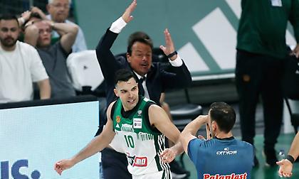 Αταμάν: «Δουλειά μου είναι να διαμαρτύρομαι αν θεωρώ ότι η ομάδα αδικείται - Απέδωσε η τακτική μας»