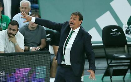 Αταμάν: «Πολύ σημαντικό ότι κερδίσαμε τρεις φορές τον Ολυμπιακό - Βοήθησαν Χουάντσο και Βιλντόσα»