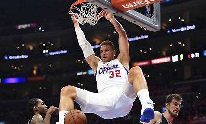 Ανακοίνωσε ότι αποσύρεται ο «superman» Μπλέικ Γκρίφιν!