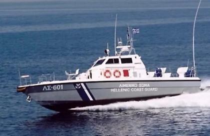 Απεγκλωβίστηκαν 25 αλλοδαποί από βραχώδη περιοχή της Τήλου