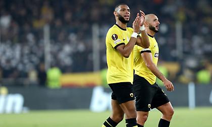 AEK: Μειώνονται οι πιθανότητες Μουκουντί και Άμραμπατ για Άρη