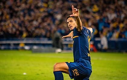 Τα παστελώνει με κάθε τρόπο και στα… 37: Το τρομερό τελείωμα του Καβάνι που χάρισε τη νίκη στην Μπόκα!