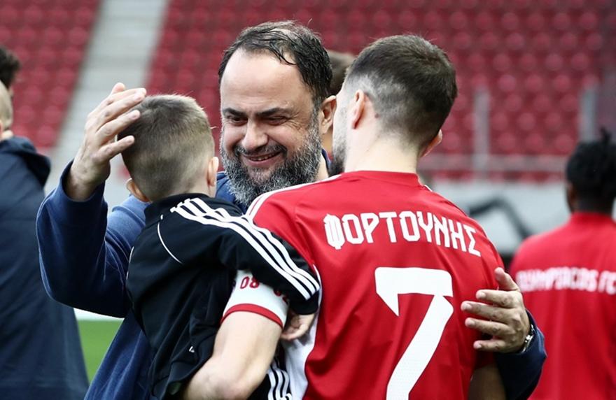 Nikolakopoulos – Marinakis to Fortuny: “You're going for millions now…” – Football – Europa Conference League