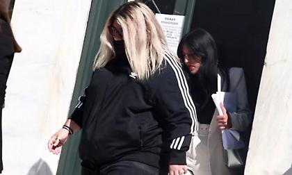 «Λύγισε» στο δικαστήριο η αδερφή της Ρούλας Πισπιρίγκου στη δίκη για τους θανάτους της Μαλένας και της Ίριδας