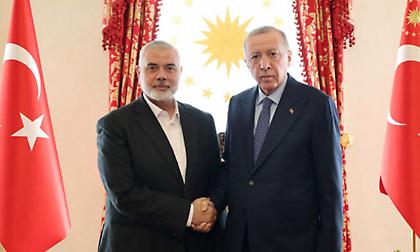 Κωνσταντινούπολη: Ο Ερντογάν υποδέχθηκε τον ηγέτη της Χαμάς