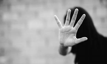 Συνελήφθη γυναίκα που χτυπούσε τον άνδρα της - Πέντε νέα περιστατικά ενδοοικογενειακής βίας στην Πάτρα