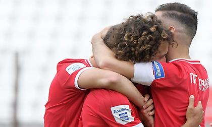 Γονάτισε τον ΠΑΣ και σφράγισε παραμονή ο Πανσερραϊκός!