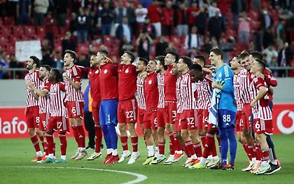 Χριστόγλου: «Ο Ολυμπιακός έπαιξε λες και είχε τη βασική 11άδα»