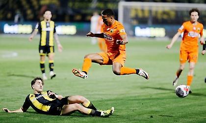 Άρης-ΑΕΚ: Για να… ξορκίσει την κατάρα του «Κλ. Βικελίδης» και να διατηρηθεί στην κορυφή η «Ένωση»