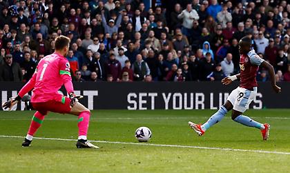 Φουλ για τετράδα η Άστον Βίλα, καθάρισε με ηγέτες Μπέιλι-Γουότκινς!