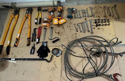 Στη «φάκα» σπείρα που έκλεψε χαλκό αξίας σχεδόν μισού εκατομμυρίου ευρώ από μετασχηματιστές της ΔΕΗ