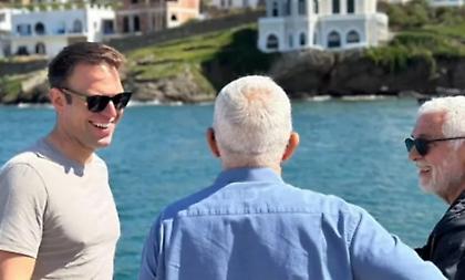 Περιοδεία Κασσελάκη σε 29 νησιά: «Δεν υπάρχουν για μας ξεχασμένοι, παραγκωνισμένοι Έλληνες»