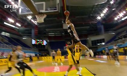 «Γκρέμισε» το καλάθι της ΑΕΚ Betsson με εντυπωσιακά καρφώματα ο ΜακΝίς