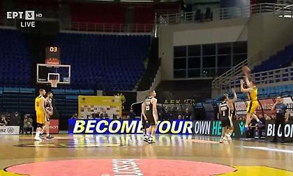 Πρωτοφανές: Έβαλε δεύτερο σουτ από το κέντρο στο ίδιο ματς ο Καράμπελας!