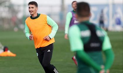 Παναθηναϊκός: Μπήκε ο Τζούριτσιτς, θεραπεία ο Μπερνάρ