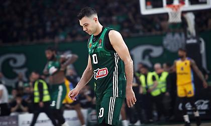 Το μοιραίο λάθος του Σλούκα στο τέλος στην ήττα του Παναθηναϊκού από τη Μακάμπι