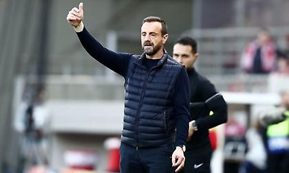 Μάντζιος: «Να βρούμε τη σταθερότητά μας – Η πιο φορμαρισμένη ομάδα στο πρωτάθλημα ο Ολυμπιακός»