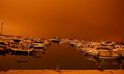 Αφρικανική σκόνη: Εικόνες… Dune στην Αθήνα και άλλες πόλεις