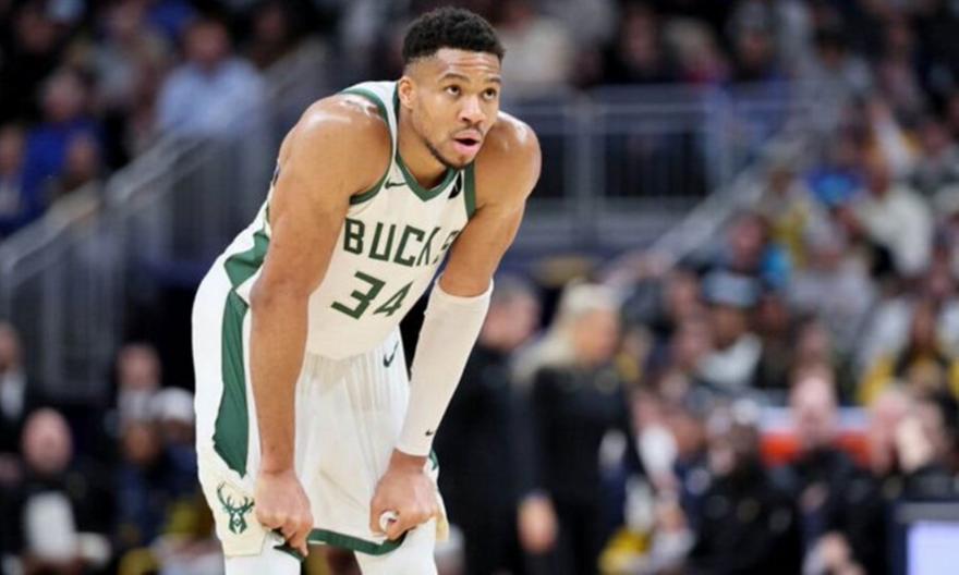 Μπακς: Χωρίς Γιάννη και στο Game 2 με Πέισερς