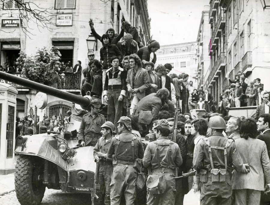 Σπόρτινγκ Λισαβόνας: Όταν επέστρεψε από ταξίδι, ενώ γινόταν επανάσταση στην Πορτογαλία