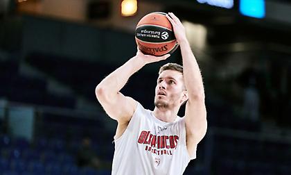 «Καθαρή η μαγνητική του Πετρούσεφ - Δεν έχει συνδεσμικό πρόβλημα»