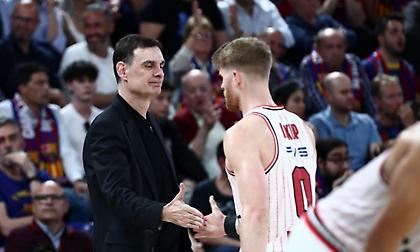 Ζέρβας: «MVP ο Μπαρτζώκας, ο Ολυμπιακός μπορεί να παίξει ακόμη καλύτερα και να κάνει το 2-0»