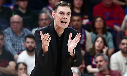 Ζέρβας: «Με τον Μπαρτζώκα όλα να τα περιμένεις - Θα δούμε για Πετρούσεφ»