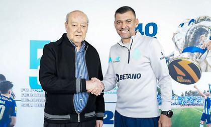 Ανανέωσε με Πόρτο ο Σέρτζιο Κονσεϊσάο