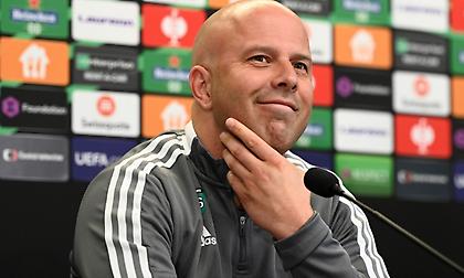 Επιβεβαίωσε ότι θέλει να αναλάβει τη Λίβερπουλ ο Άρνε Σλοτ: «Είμαι σίγουρος ότι θα υπάρξει συμφωνία με Φέγενορντ»!