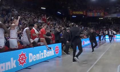 Παρακάμερα Ολυμπιακού: Ο πανηγυρισμός του Μπαρτζώκα και των Αγγελόπουλων και το «είσαι στο μυαλό» στα… ορεινά