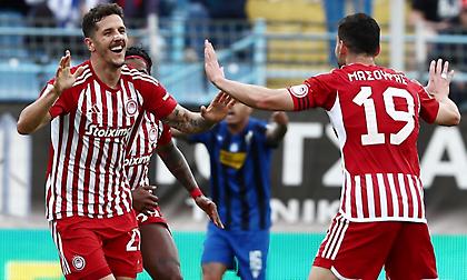 Νικολακόπουλος: «Θα προτιμούσα ο Ολυμπιακός να κυνηγήσει το θαύμα, παρά να προσπεράσει τώρα τον ΠΑΟΚ»