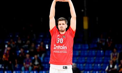 Ολυμπιακός: Στη δωδεκάδα ο Πετρούσεφ για το Game 2 με την Μπαρτσελόνα!