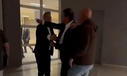 Έξαλλος ο Αταμάν με Ισραηλινό: «Ποιος είναι αυτός; Τι κάνεις στα αποδυτήριά μας;»-Δείτε το βίντεο