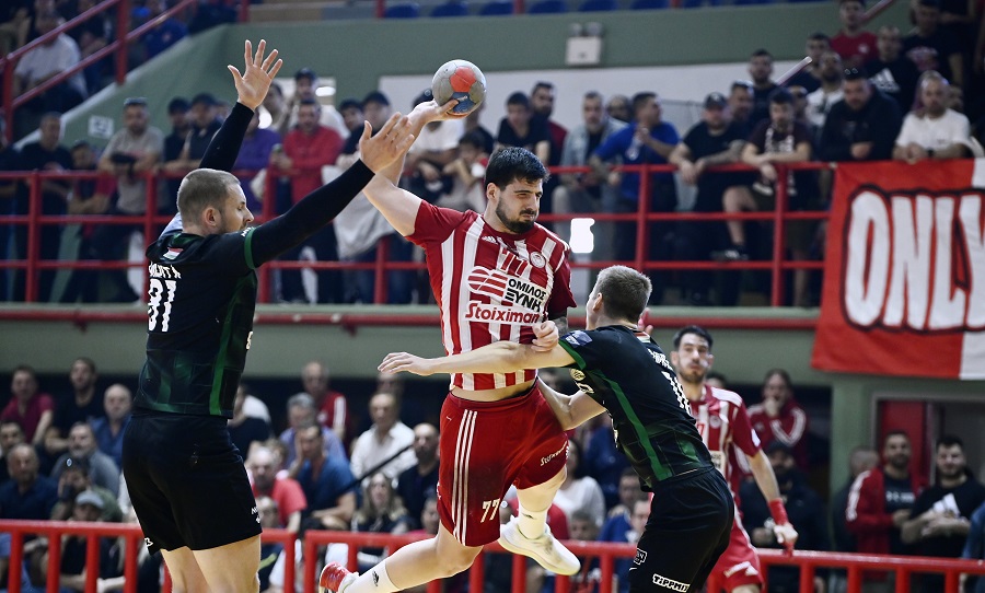 Ολυμπιακός-Φερεντσβάρος 39-32: Ιστορική πρόκριση στον τελικό του EHF European Cup