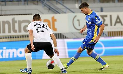 Ματσάρα χωρίς νικητή, αλλά με το... άστρο του Αγγελάκη να λάμπει!