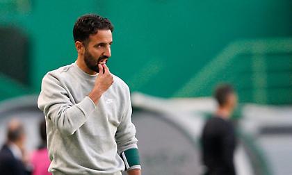 Αμορίμ για τις συζητήσεις του με τη Γουέστ Χαμ: «Ήταν λάθος μου, ζητώ συγγνώμη από τους φιλάθλους»