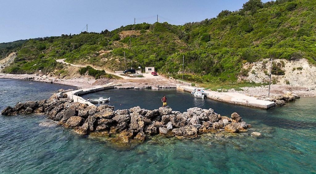 Happy Traveller στον ΣΚΑΪ: Tαξίδι στα Διαπόντια Νησιά - Δείτε το τρέιλερ