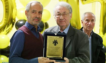 Τα συλλυπητήρια της ΑΕΚ για τον Στράτο Σεφτελή