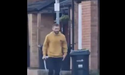 Λονδίνο: Άνδρας σκόρπισε τον τρόμο με σπαθί σαμουράι στον δρόμο - 4 τραυματίες