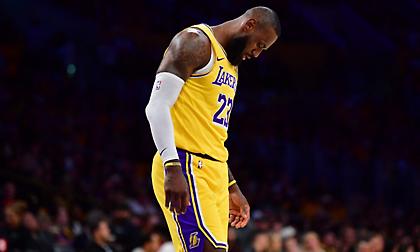 «Δεν θα ενεργοποιήσει την επιλογή επέκτασης συμβολαίου του με τους Λέικερς ο ΛεΜπρόν»