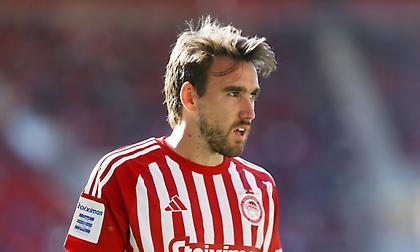 Σταματέλος: «Μία θέση ανάμεσα σε Όρτα και Ιμπόρα παίζεται στον Ολυμπιακό για Άστον Βίλα»