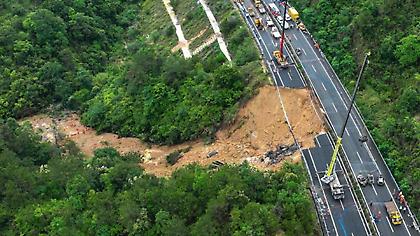 Κίνα: Κατάρρευση αυτοκινητοδρόμου με τουλάχιστον 36 νεκρούς