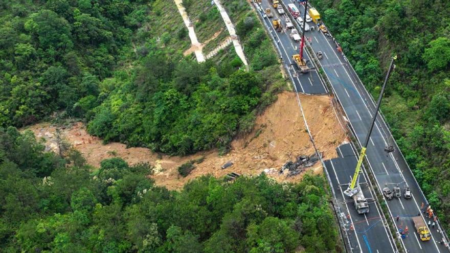 Κίνα: Κατάρρευση αυτοκινητοδρόμου