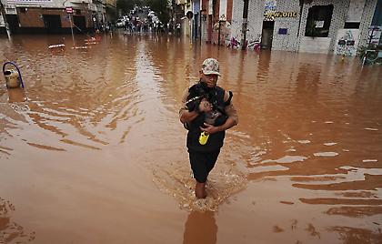 Φονική καταιγίδα στη Βραζιλία: Τουλάχιστον 66 νεκροί - 101 αγνοούνται