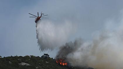 Αργολίδα: Φωτιά στην περιοχή Προσύμνη - Επιχειρούν ισχυρές πυροσβεστικές δυνάμεις