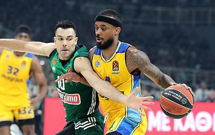 Live το Game 5 ανάμεσα σε Παναθηναϊκό και Μακάμπι (4η περίοδος)