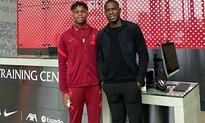 Υπέγραψε επαγγελματικό συμβόλαιο με τη Λίβερπουλ ο γιος του Μέινορ Φιγκερόα!