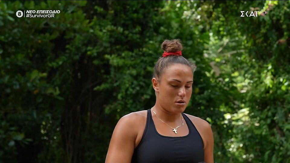 Survivor: «Θέλουν να τσακωθούμε με τη Δαλάκα, τους βολεύει» λέει η Ασημίνα